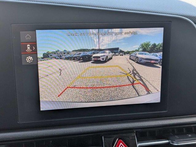 2023 Kia Niro LX FWD