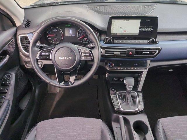 2023 Kia Seltos S IVT AWD
