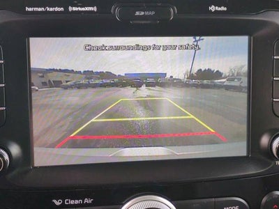 2019 Kia Soul + Auto