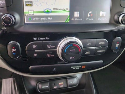 2019 Kia Soul + Auto