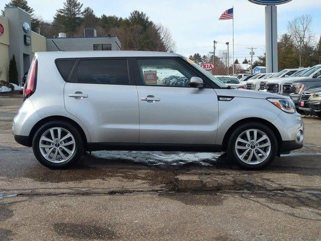2019 Kia Soul + Auto