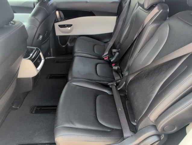 2023 Kia Carnival EX FWD