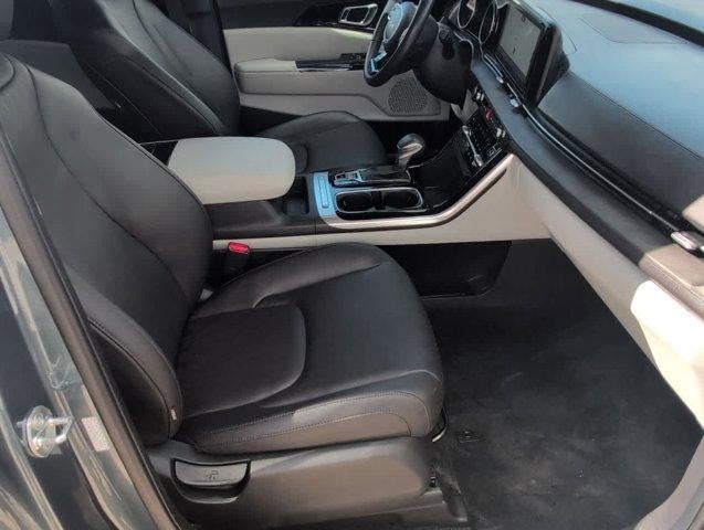 2023 Kia Carnival EX FWD