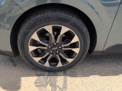 2023 Kia Carnival EX FWD