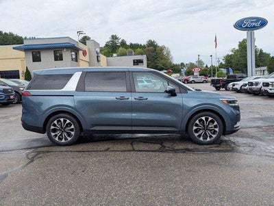2024 Kia Carnival EX FWD