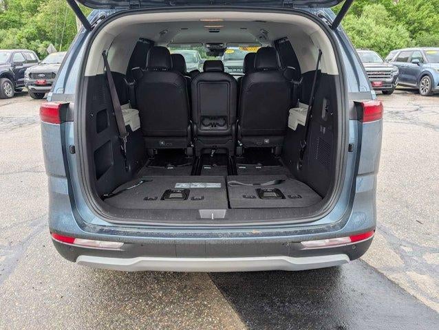 2024 Kia Carnival EX FWD