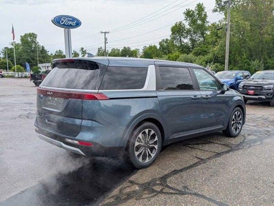 2024 Kia Carnival EX FWD