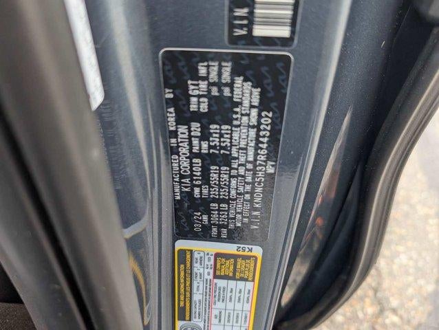 2024 Kia Carnival EX FWD