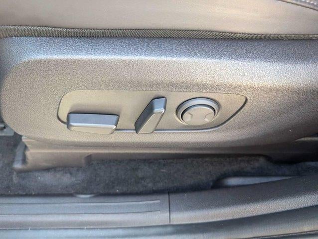 2024 Kia Carnival EX FWD