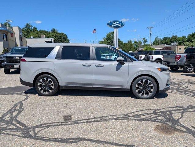 2024 Kia Carnival EX FWD