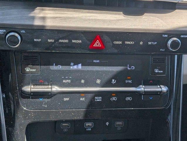 2024 Kia Carnival EX FWD