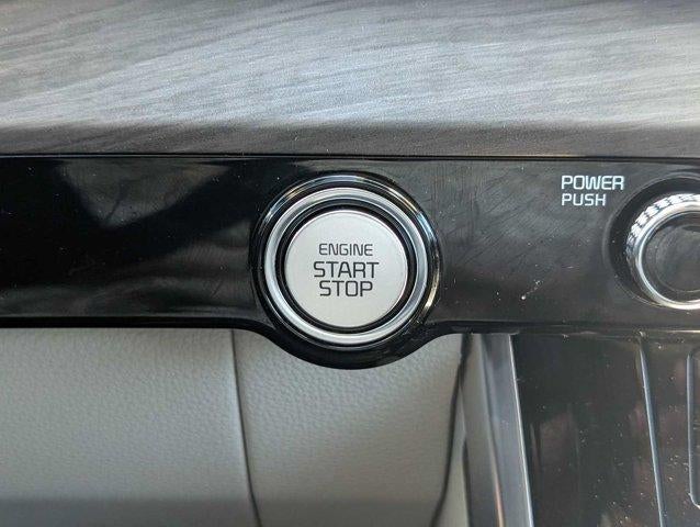 2024 Kia Carnival EX FWD