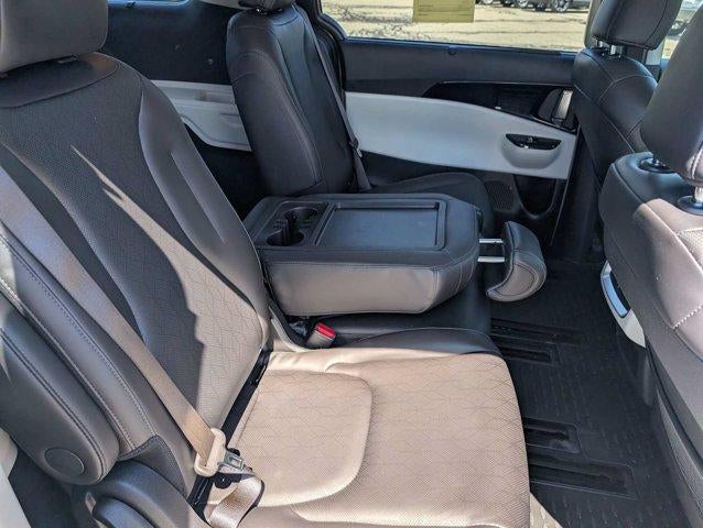 2024 Kia Carnival EX FWD