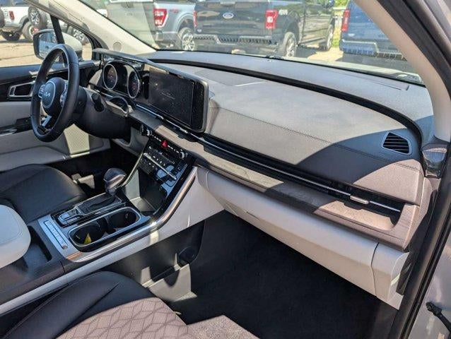 2024 Kia Carnival EX FWD
