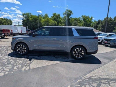 2024 Kia Carnival EX FWD