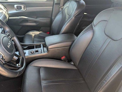 2023 Kia Sorento Hybrid EX AWD