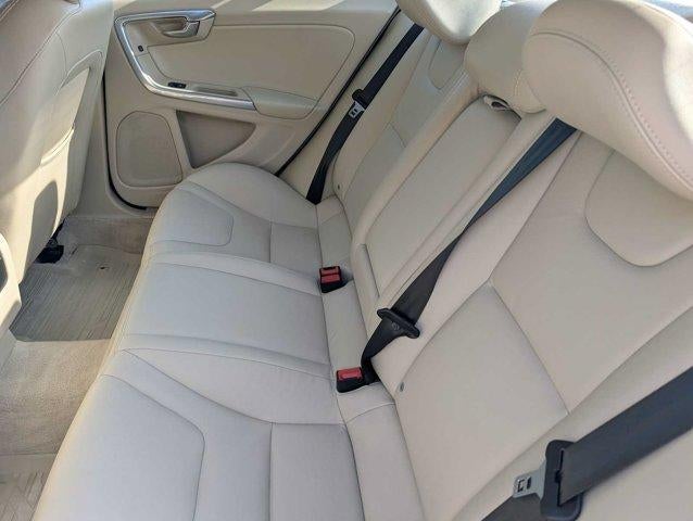 2015 Volvo S60 2015.5 4dr Sdn T5 Premier AWD