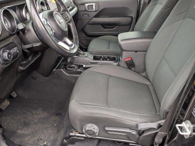 2022 Jeep Wrangler Unlimited Sahara 4x4