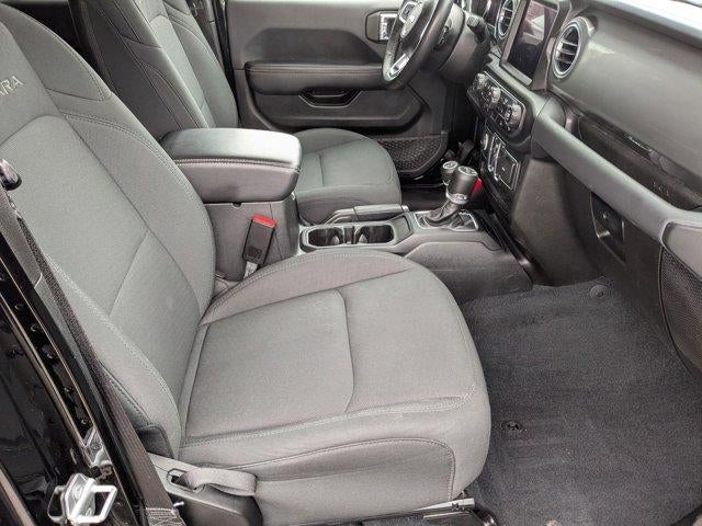 2022 Jeep Wrangler Unlimited Sahara 4x4