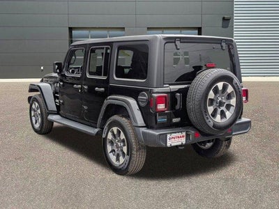 2022 Jeep Wrangler Unlimited Sahara 4x4