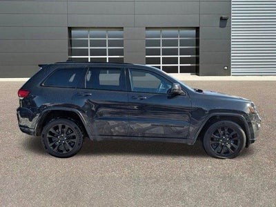 2017 Jeep Grand Cherokee Altitude 4x4 *Ltd Avail*