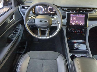 2025 Jeep Grand Cherokee Altitude X 4x4