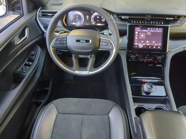 2025 Jeep Grand Cherokee Altitude X 4x4