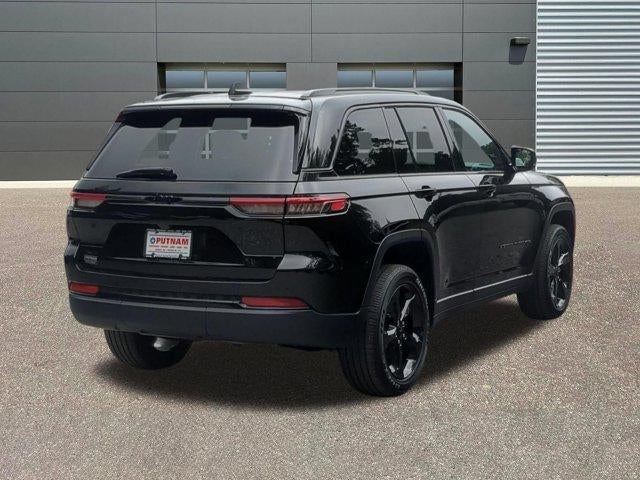 2023 Jeep Grand Cherokee Altitude 4x4