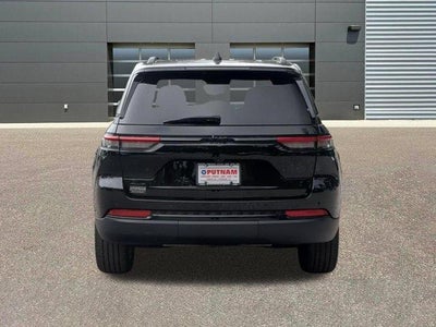 2023 Jeep Grand Cherokee Altitude 4x4