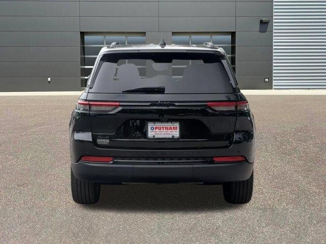 2023 Jeep Grand Cherokee Altitude 4x4