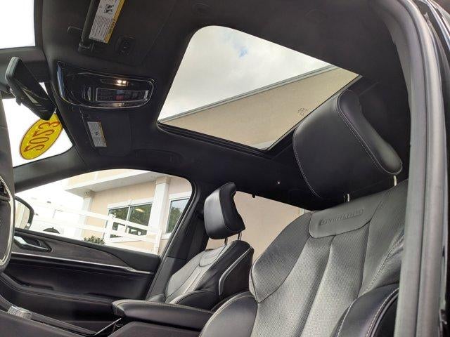 2023 Jeep Grand Cherokee Overland 4x4