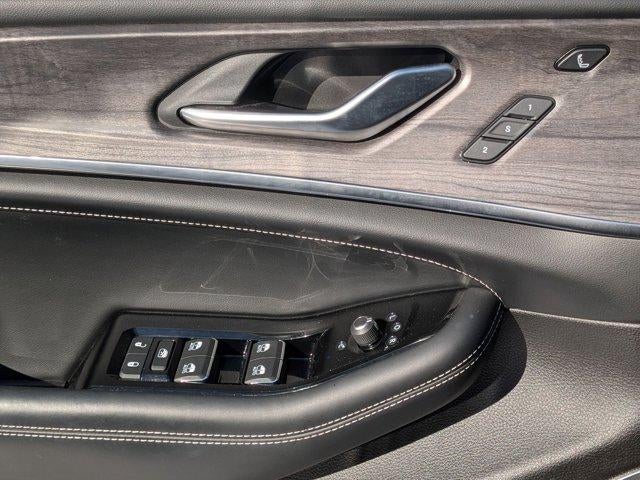 2022 Jeep Grand Cherokee Overland 4x4