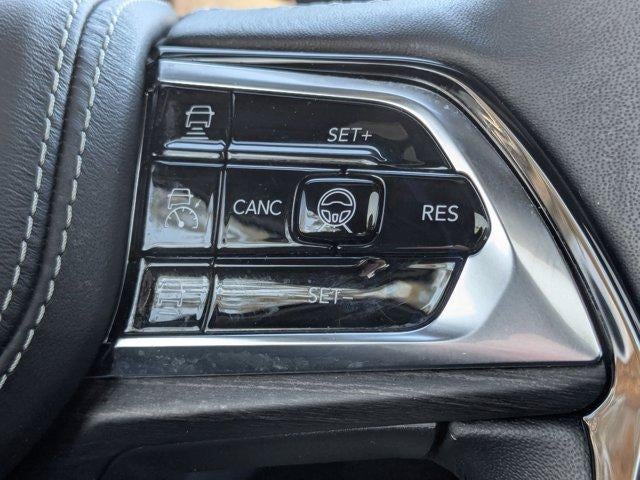 2022 Jeep Grand Cherokee Overland 4x4