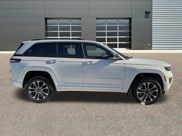 2022 Jeep Grand Cherokee Overland 4x4