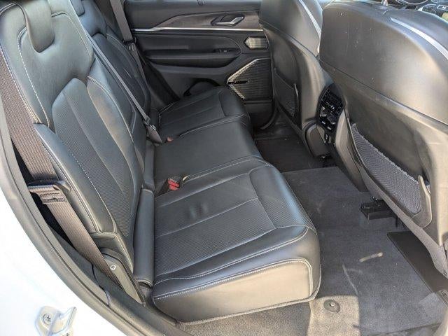 2022 Jeep Grand Cherokee Overland 4x4