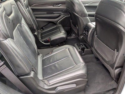 2022 Jeep Grand Cherokee L Limited 4x4