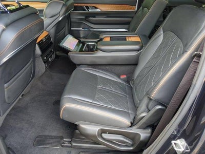 2024 Jeep Grand Wagoneer L Series III 4x4