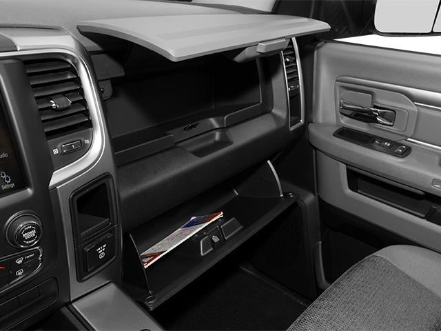 2014 RAM 1500 4WD Quad Cab 6.4 Ft Box Big Horn