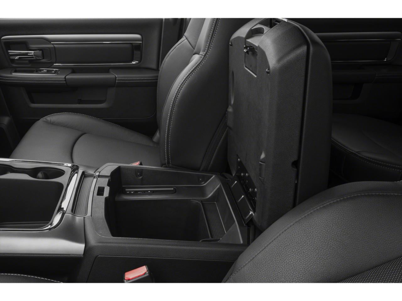2018 RAM 1500 Night 4x4 Crew Cab 5'7" Box *Ltd Avail*