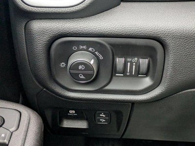 2026 RAM 1500 Big Horn 4x4 Crew Cab 5'7" Box