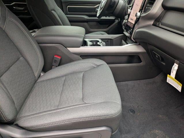 2026 RAM 1500 Big Horn 4x4 Crew Cab 5'7" Box