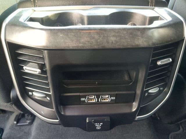 2022 RAM 1500 Big Horn 4x4 Crew Cab 5'7" Box