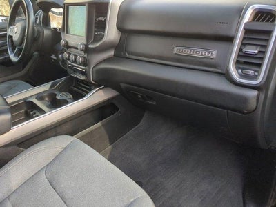 2022 RAM 1500 Big Horn 4x4 Crew Cab 5'7" Box
