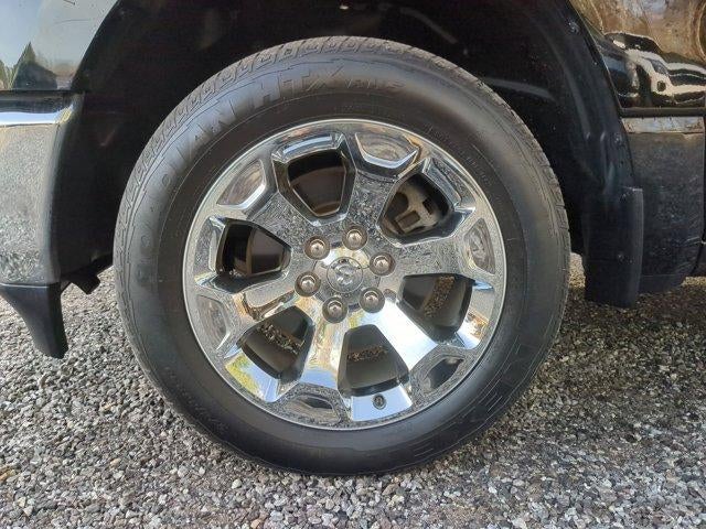 2022 RAM 1500 Big Horn 4x4 Crew Cab 5'7" Box