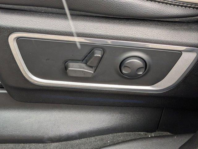 2022 RAM 1500 Laramie 4x4 Crew Cab 5'7" Box