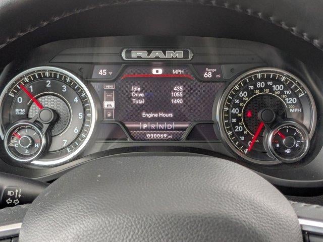 2022 RAM 1500 Laramie 4x4 Crew Cab 5'7" Box