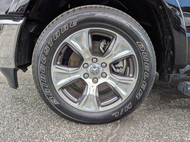 2022 RAM 1500 Laramie 4x4 Crew Cab 5'7" Box