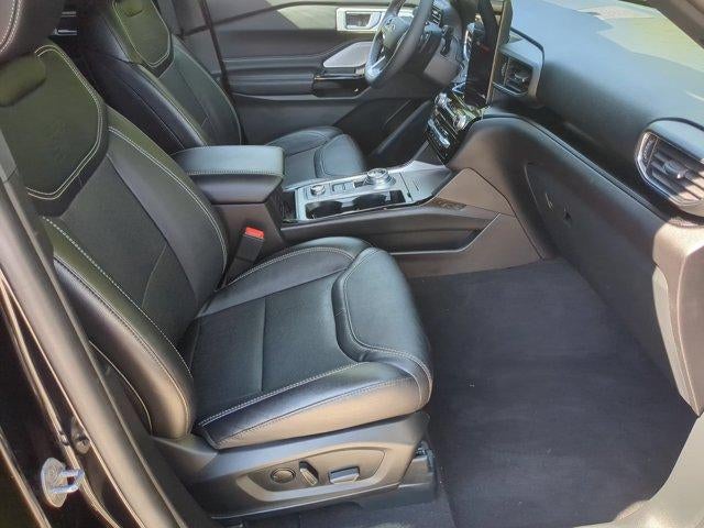 2023 Ford Explorer ST 4WD