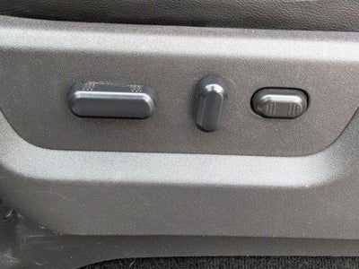 2016 Ford Super Duty F-350 DRW 4WD Crew Cab 8 Ft Box XL