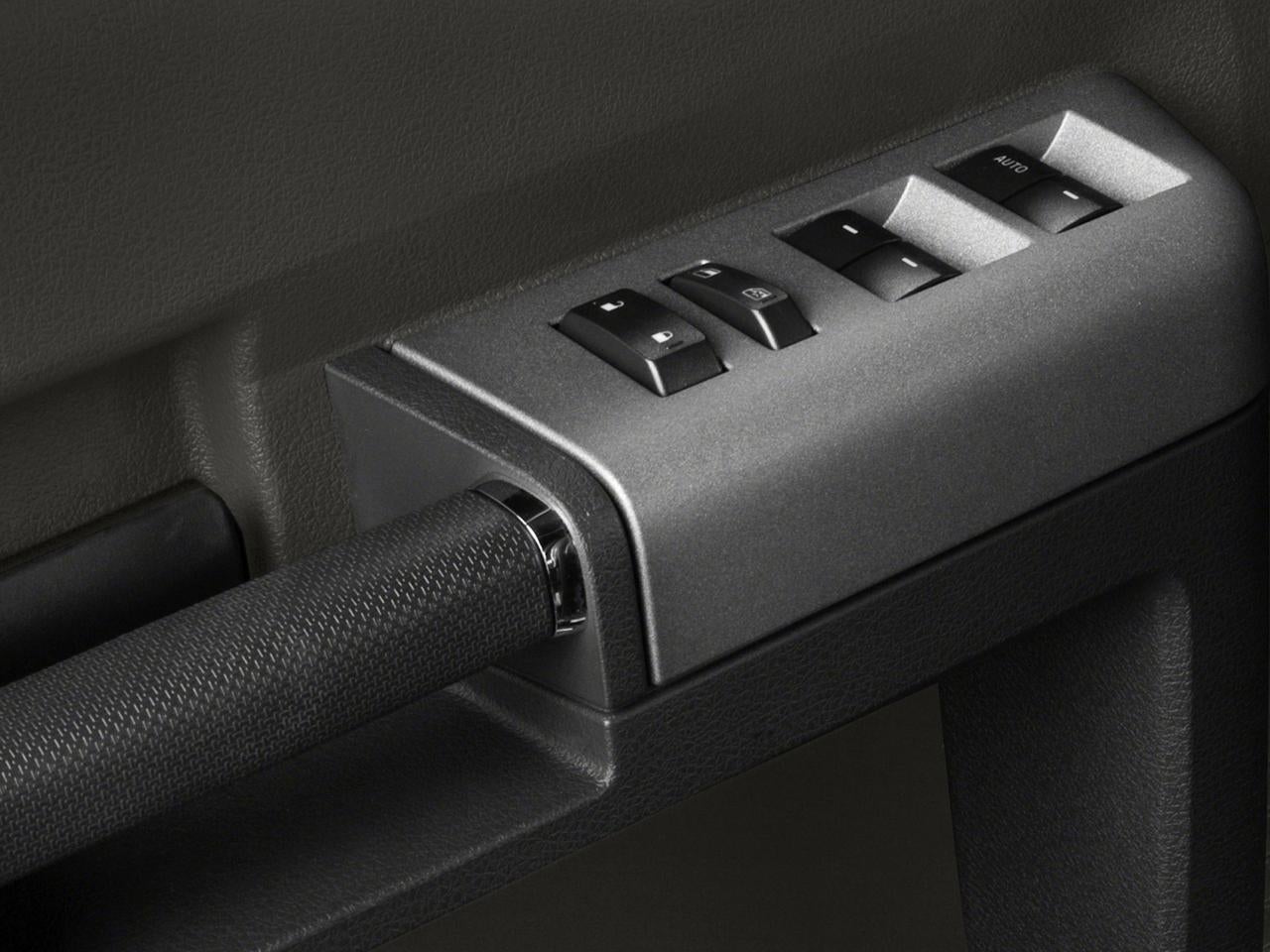 2016 Ford Super Duty F-350 DRW 4WD Crew Cab 8 Ft Box XL